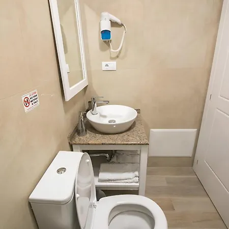 酒店 Sidi - Free Parking, Fast Wifi Connection And Breakfast Included