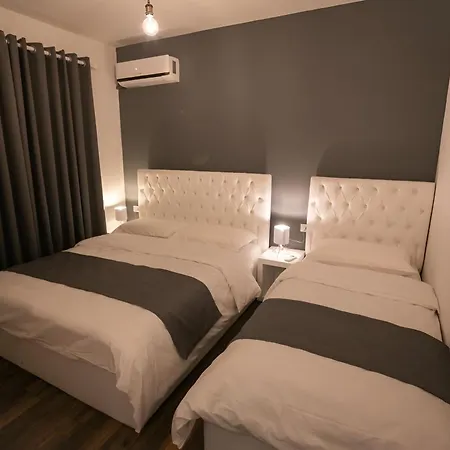 Sidi Tirana