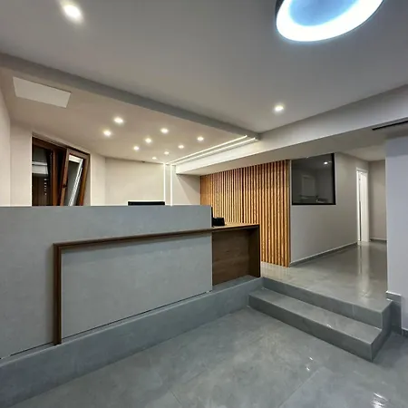 酒店 Sidi - Free Parking, Fast Wifi Connection And Breakfast Included 3*