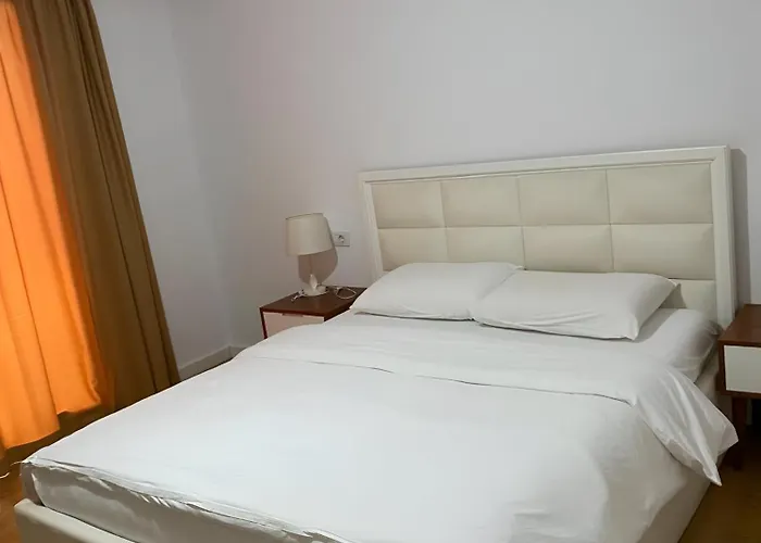 Sidi - Free Parking, Fast Wifi Connection And Breakfast Included 3* تيرانا