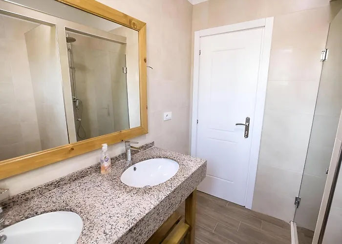 فندق Sidi - Free Parking, Fast Wifi Connection And Breakfast Included 3*