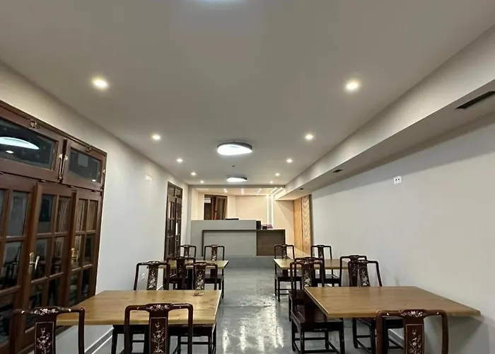 Sidi - Free Parking, Fast Wifi Connection And Breakfast Included 3* تيرانا