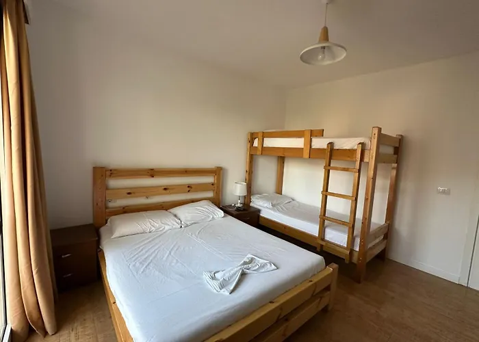 Sidi - Free Parking, Fast Wifi Connection And Breakfast Included فندق تيرانا