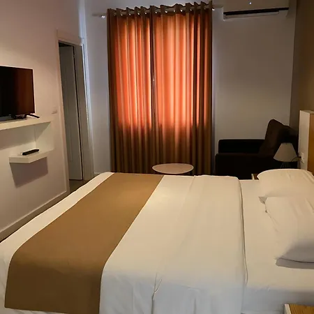 Sidi - Free Parking, Fast Wifi Connection And Breakfast Included Ξενοδοχείο