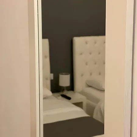 Sidi 호텔 티라나