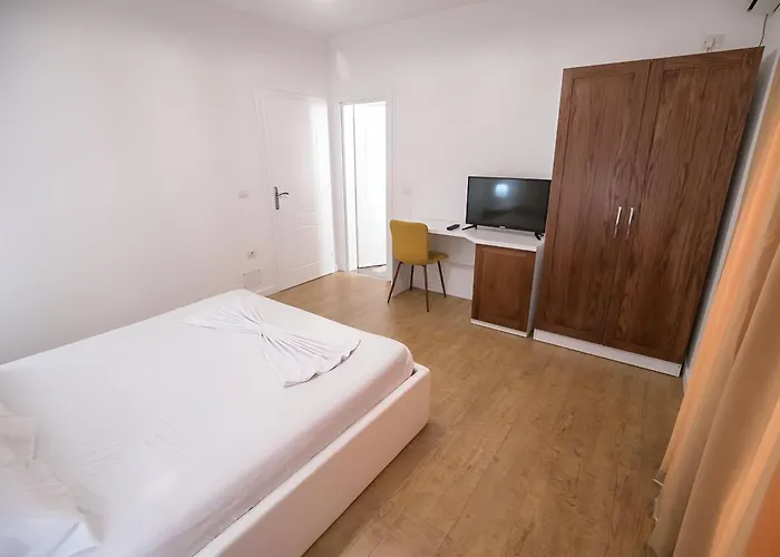Sidi - Free Parking, Fast Wifi Connection And Breakfast Included Szálloda 3*
