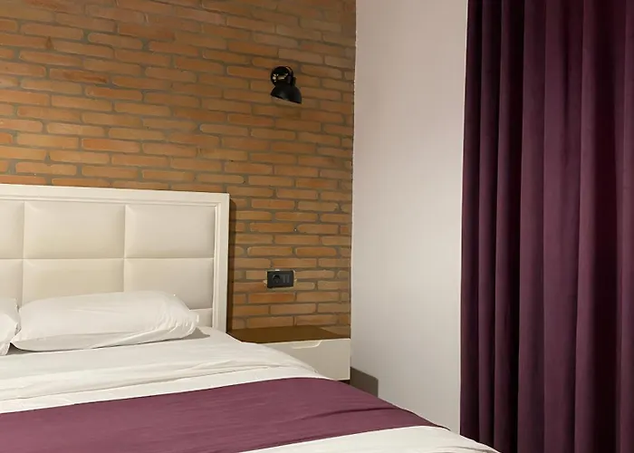 Sidi - Free Parking, Fast Wifi Connection And Breakfast Included Szálloda 3*