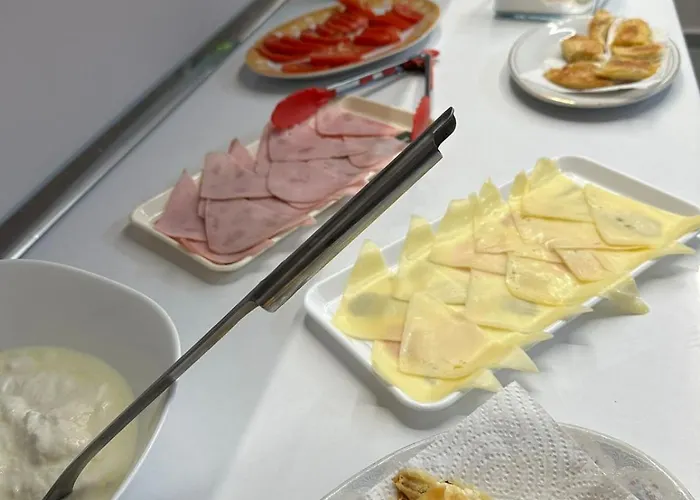 Szálloda Sidi - Free Parking, Fast Wifi Connection And Breakfast Included 3*